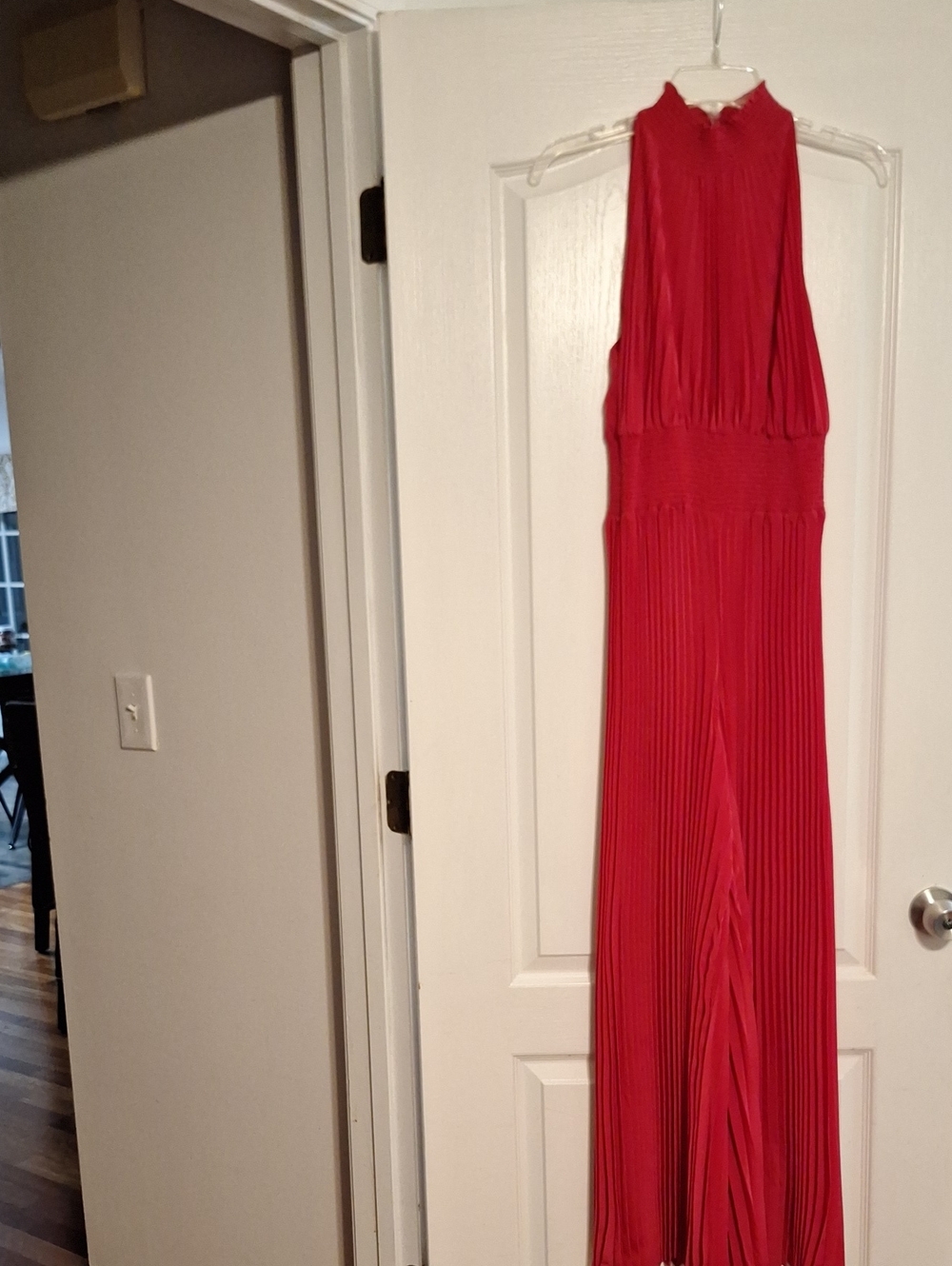 Elegant Red Pleated Halter jumpsuit